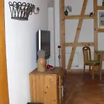 Reuss - Garni بيت ضيافة