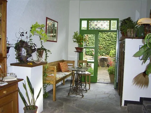 Reuss - Garni Gasthuis Erfurt