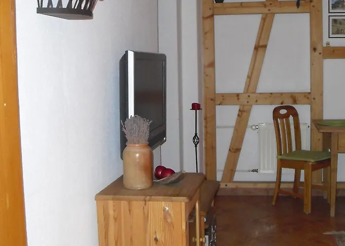 Reuss - Garni Konukevi