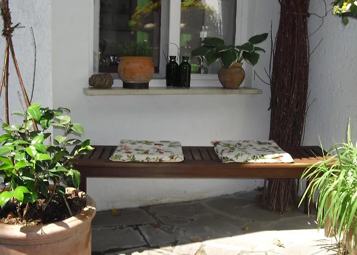 Reuss - Garni Gasthuis Erfurt