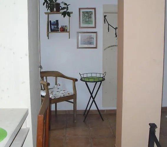 Reuss - Garni Gasthuis Erfurt